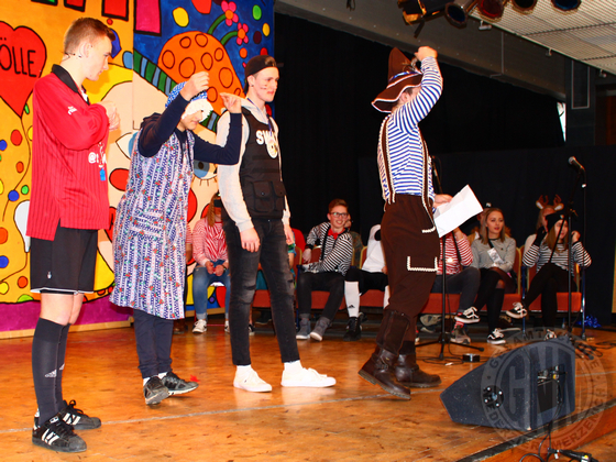 Schulkarneval N (2018) Bild03.jpg