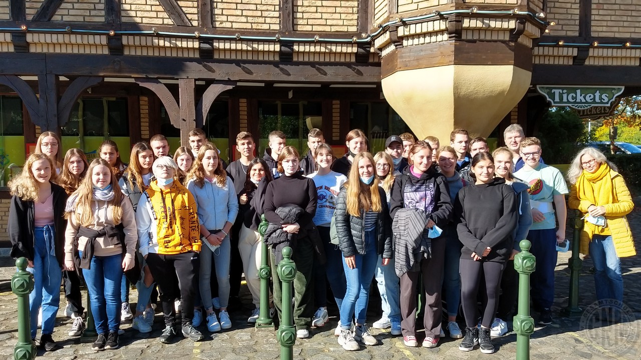Jg 10 (2021) Klasse 10d 01.jpg.jpg