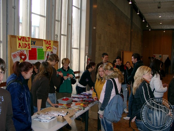 Welt-Aids-Tag (2006) Bild 01.jpg