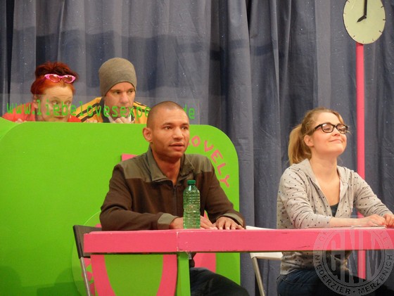 Sexperten - Liebe Love and the Sexperts (2013) Bild 01.jpg