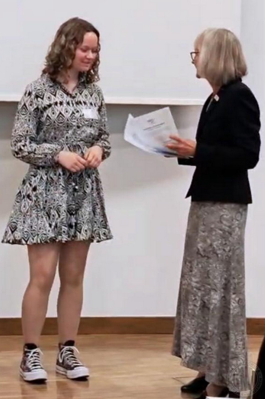 c Juliana bei der Preisverleihung in Dortmund