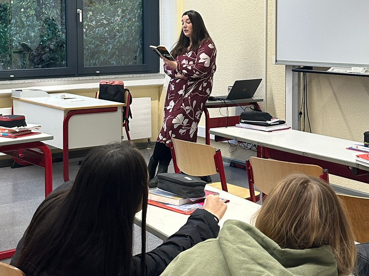 Mariella Masticheh trug aus dem Roman Schattensommer vor c Mariella Masticheh trug aus dem Roman Schattensommer vor