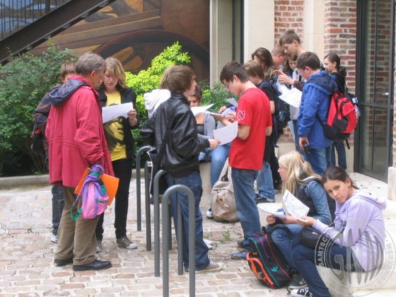 Unsere Schüler bei der Recherche